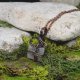 Miedziany wisiorek wire wrapping z kamieniem księżycowym / PEN000214