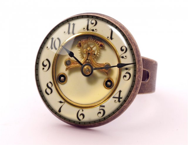 Stary zegar -  pierścionek regulowany - Egginegg