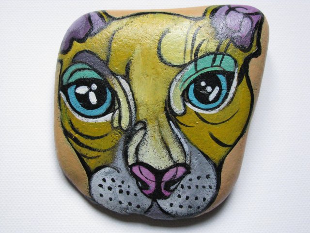 Malowany kamień kot