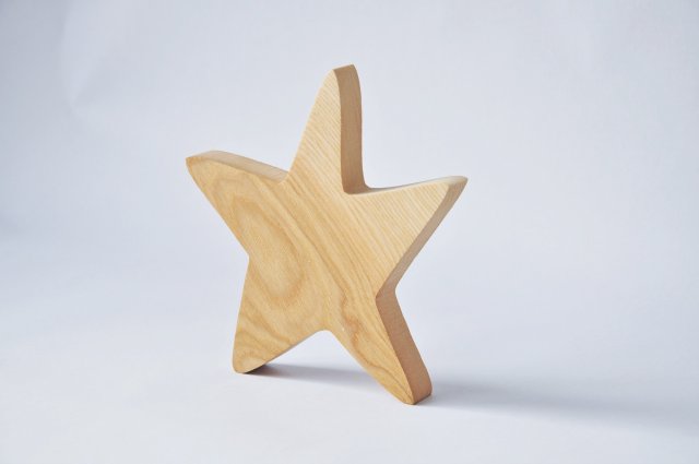 Drewniana gwiazdka wys. 15cm