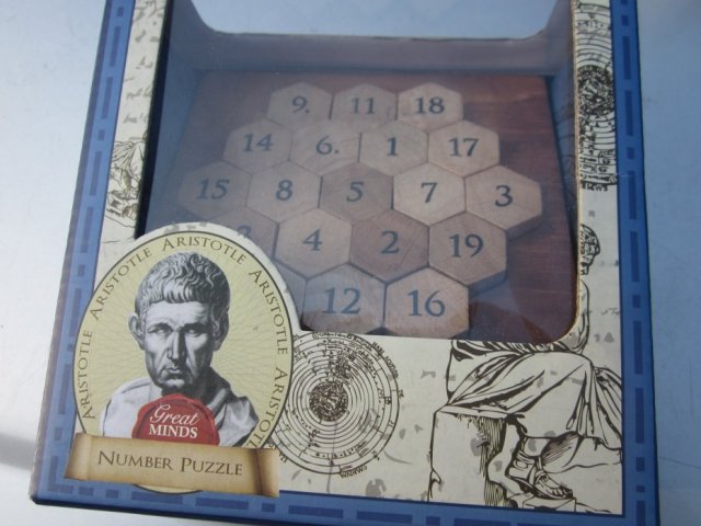 aristotle's Great minds - number puzzle -brylant  wśród  gier logicznych -nowe w oryginalnym firmowym opakowaniu drewniane puzzle