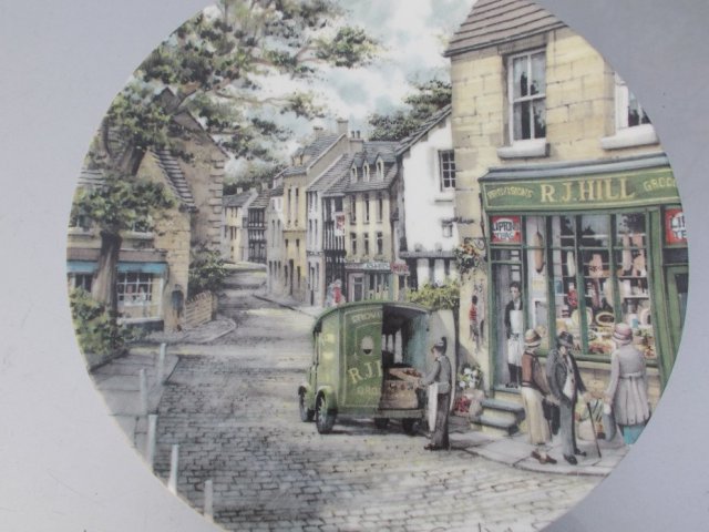 Royal Doulton 1990     "s Shoping" by Colin Warden " The General Store" numer 2 z serii