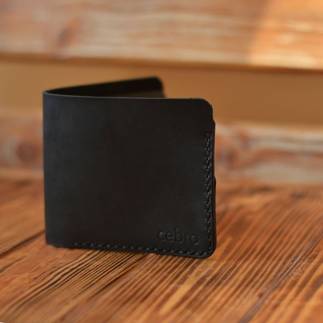 Klasyczny skórzany czarny portfel Handmade craft od Luniko