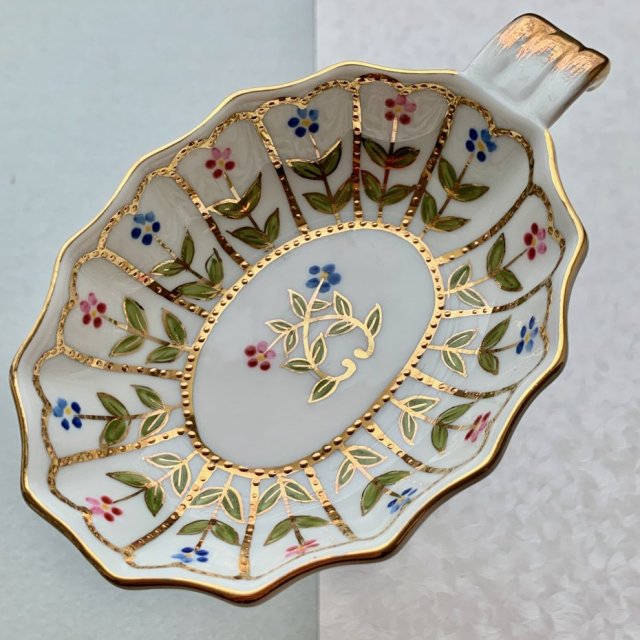 Crown Porcelain ❀ڿڰۣ❀ Urok brabancki złoconej porcelany ❀ڿڰۣ❀ Ręcznie malowana