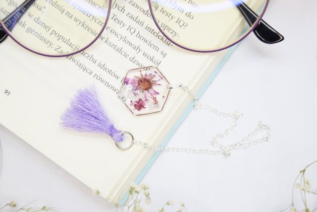 Biżuteryjna zakładka do książki - fiolet