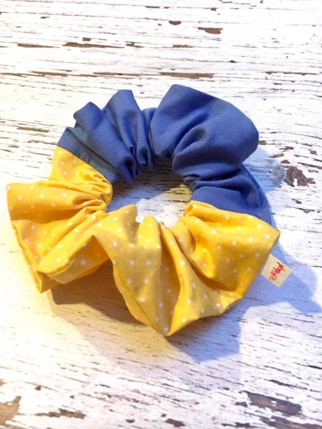 Pela' Scrunchie StandwithUkraine | niebiesko - żółta