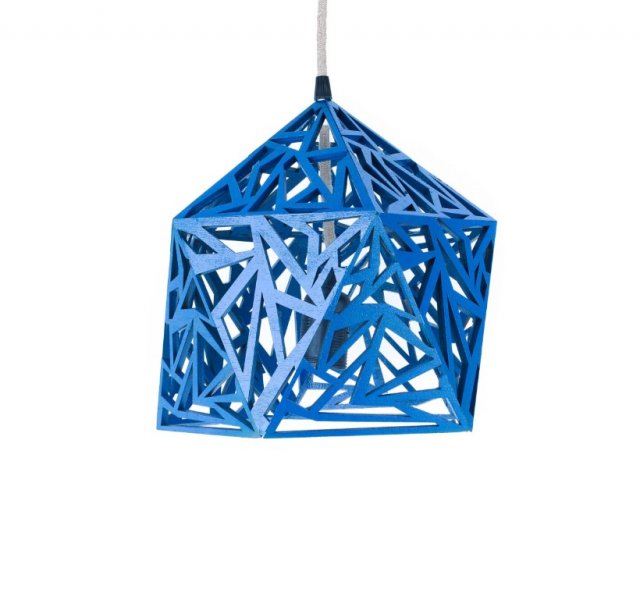 Niebieska lampa sufitowa ażurowa drewniana ze sklejki
