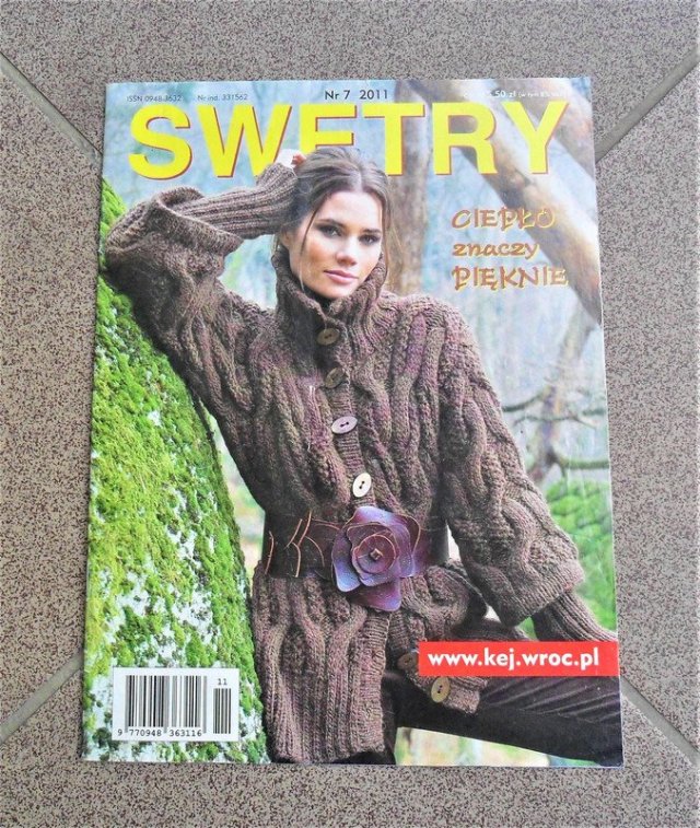 "Swetry" z 2011 r.