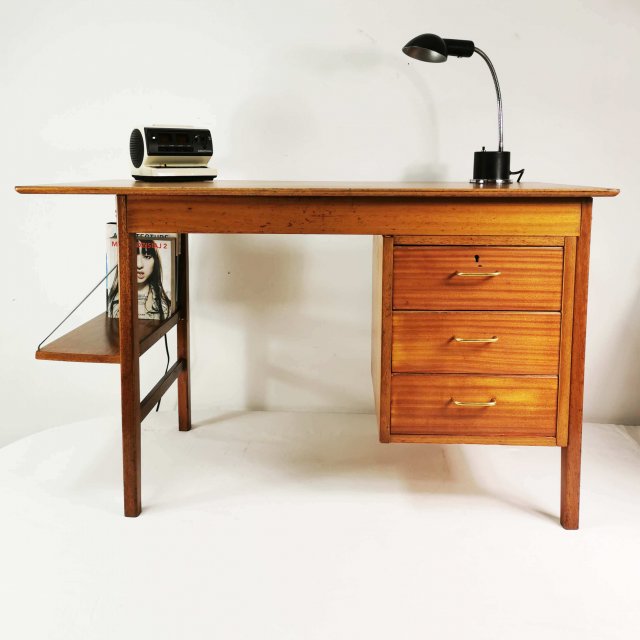 Małe biurko Mid Century, Dania, lata 60.