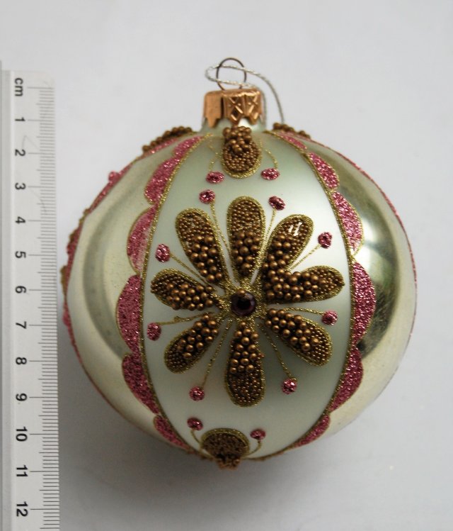 Bombka ręcznie zdobiona w kwiaty, złoto-różowa, 10 cm