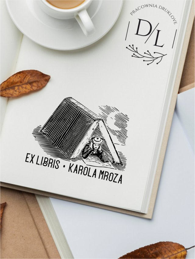 Stempel Ex Libris Exlibris personalizowany Pan pod książką