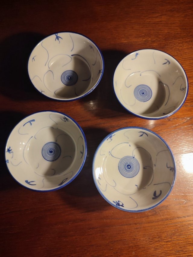4 czarki chińskie porcelana wzór