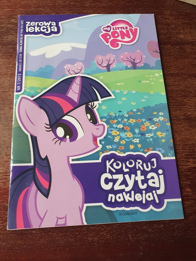 2015 Little Pony książeczka naklejki kolorowanka