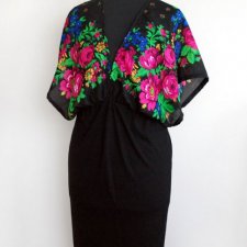 Czarna kimonowa sukienka w kwiaty rozm.S/M