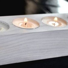 Drewniany świecznik na cztery podgrzewacze