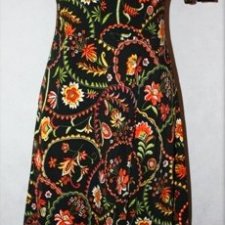 Sukienka z lat 70-tych