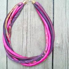 LETNI różowy naszyjnik ze sznurków- Pracownia Zolla