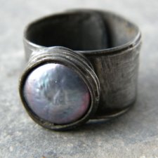 Roman Ancient Ring ;) tęczowa perła