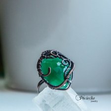 Coś zielonego - pierścionek w zieleni ze szkłem