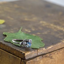 Mist - pierścionek z kryształkami szklanymi