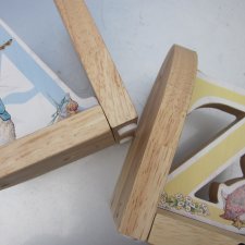 Frederick Warne 2011 - z bajki  beatrix potter - komplet stojaków do książek - użytkowe, dekoracyjne, oryginalne,  niespotykane