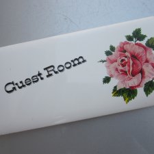 CERAMICZNA OZDOBA - quest room-pokój gościnny
