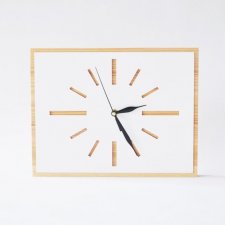 Drewniany zegar ścienny, z drewna
