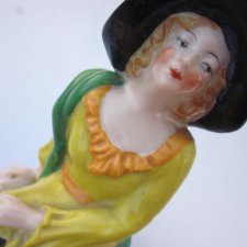 antyk - ręcznie malowana - sygnowana - ARCADIAN CHINA ENGLAND - Starej daty figurka porcelanowa