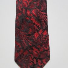 Wzorzysty krawat