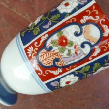 Arita japan  japońska porcelanowa sygnowana czarka ciekawie zdobiona