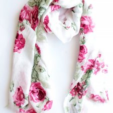 Exclusive roses scarf Christina Chiti