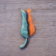 Ceramiczny magnes kot zielono-pomarańczowy