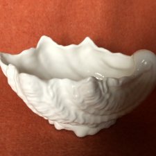Floris Coalport wykwintna misa - osłonka   forma inspirowana naturą - szlachetna porcelana
