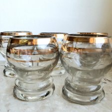 5 szklanych kieliszków vintage