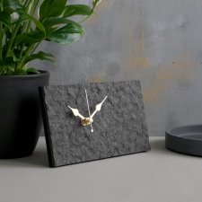 Nowoczesny czarny zegar z papieru
