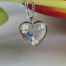 Srebrna zawieszka serce srebrny wisiorek serduszko naszyjnik suszone kwiaty żywica naturalna biżuteria niezapominajki z niezapominajkami