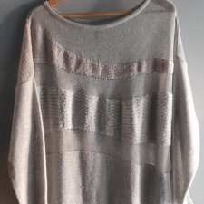 Sarah Pacini cienki ażurowy sweter