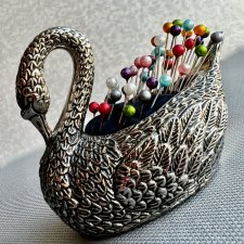 Vintage Swan Pin Cushion ❤ Dawnej daty łabędzi igielnik ❤ Posrebrzany ❤
