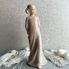 Regal House Collection ❤ Pełna wdzięku figurka ❤ Jakościowa  porcelana