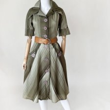 Rozpinana sukienka vintage z lat 70-tych szmizjerka 70's