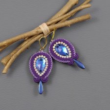 Fioletowo - niebieskie kolczyki sutasz z kryształami