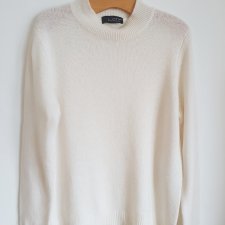 EXCLUSIVE MERINO wool sweater
