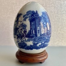 Landscape Porcelain Blue Egg ❀ڿڰۣ❀ Duże jajo na drewnianej podstawie