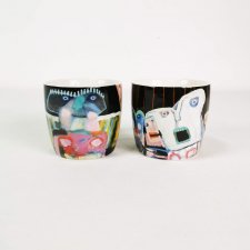 Porcelanowe kubki z ekspresjonistycznymi grafikami, proj. Lejf Sylvester, Dania