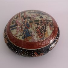 Piękny ceramiczny pojemnik puzderko motyw japoński