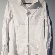 Crea concept taliowana Biała koszula