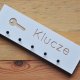 Oryginalny wieszak na klucze z litego drewna, drewniany z grawerem klucze
