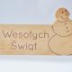 Świąteczny bałwanek z drewna z tabliczką "Wesołych Świąt"