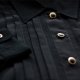 czarna koszula z zakładkami