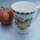 portmeirion - apple harvest - rzadko spotykana seria - duży,  solidny,  smakowicie zdobiony,  porcelanowy kubek I